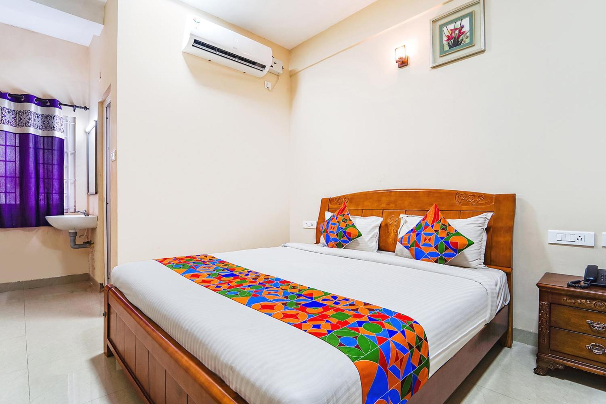 Fabexpress Uv Residency - 700M From Coimbatore International Airport Irugur Kültér fotó